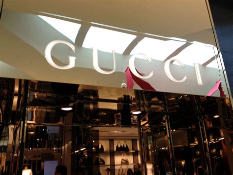 gucci short hills mall nj|gucci in short hills nj.